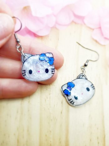 Boucles d'oreille kawaii kitty bleue